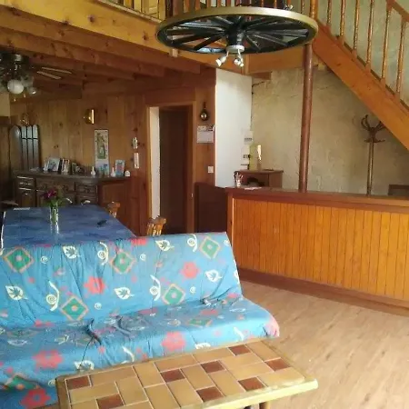 Maison Individuelle Holiday home *